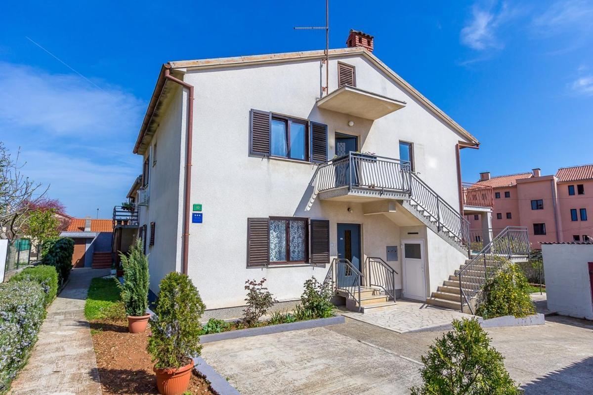 Apartment Miro Póla Kültér fotó